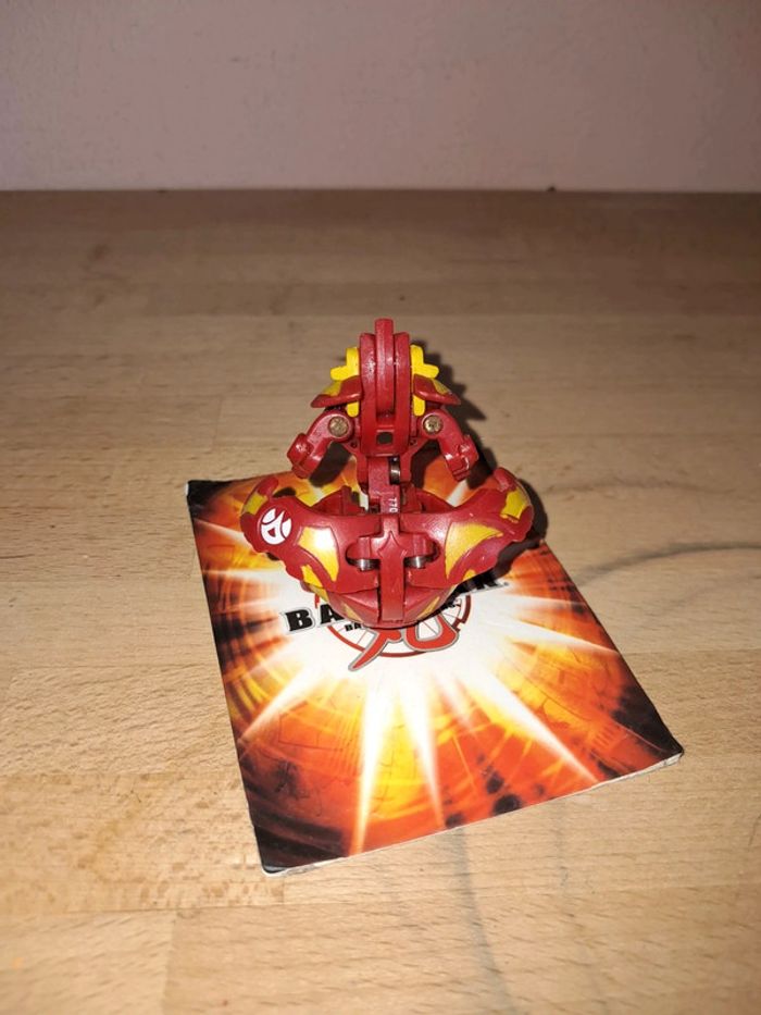 Bakugan Pyrus linehalt 770g - photo numéro 3