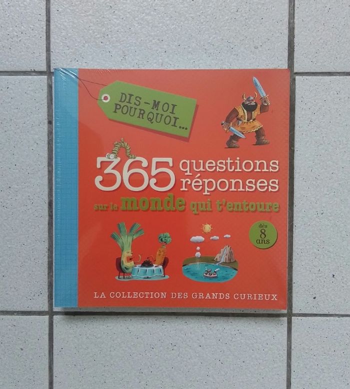 Livre 365 questions/réponses sur le monde qui t’entoure.