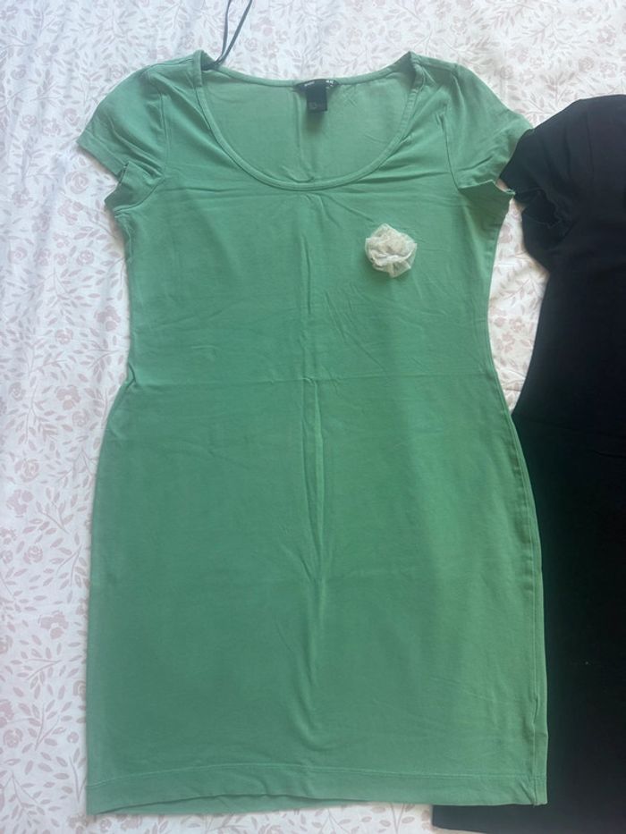 Lot 2 mini robe de h&m taille M - photo numéro 2