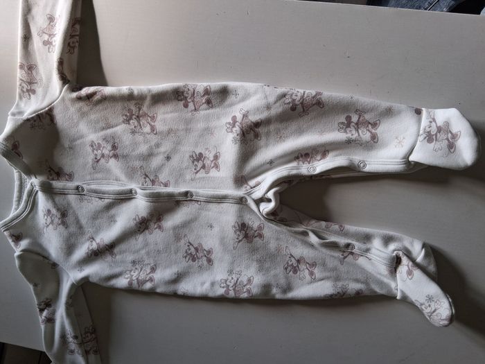 Pyjama avec ouverture par devant motifs Disney Minnie de marque C&A