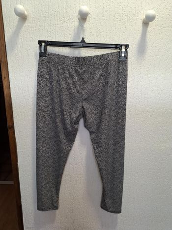 Joli pantacourt femme Sure S noir et blanc excellent état