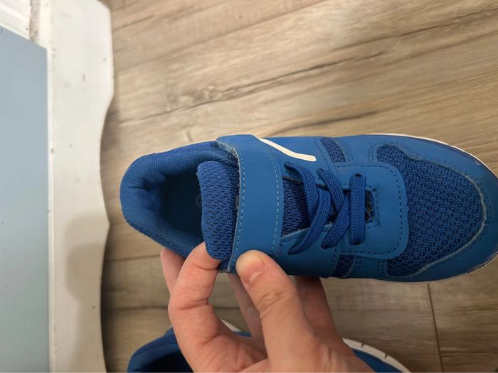 Baskets bleues à scratch, 29, DT New York - photo numéro 5