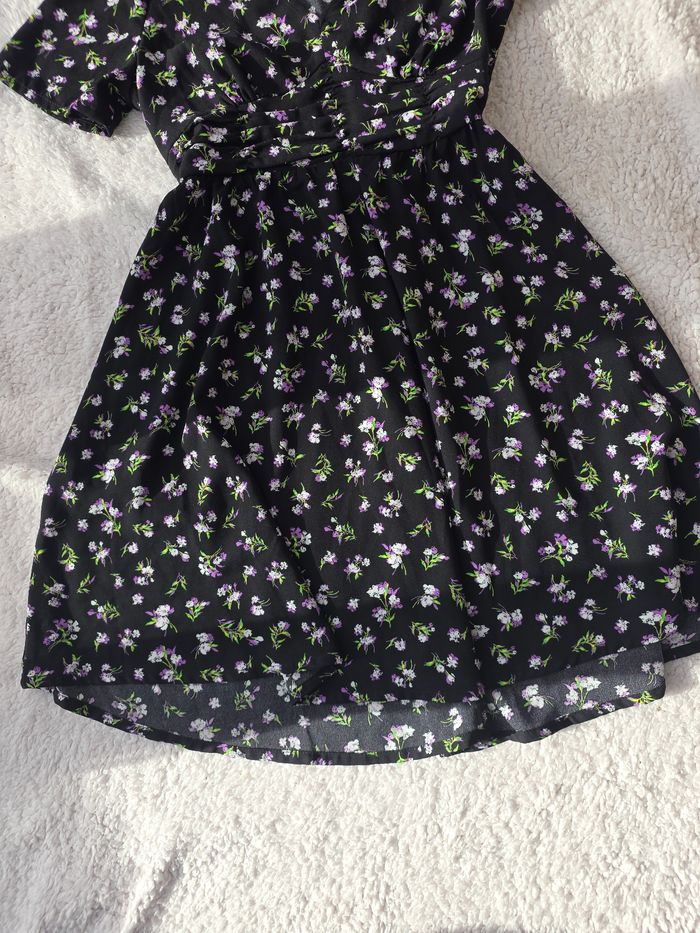 Robe Fleurie Cache cache - photo numéro 2