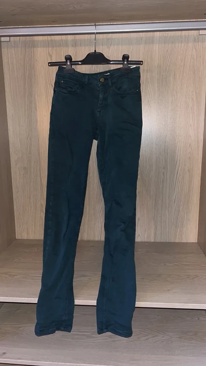 Jean vert Zara