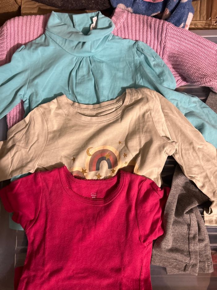 Lot vêtements fille - photo numéro 2