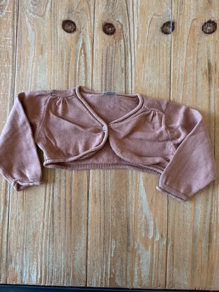 Gilet court tape à l’œil