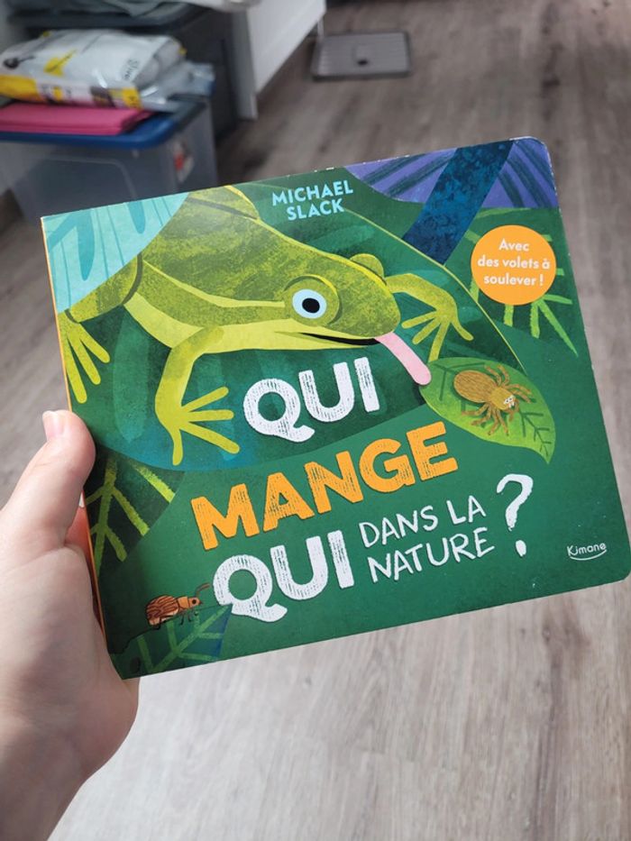 Livre qui mange qui dans la nature - photo numéro 3