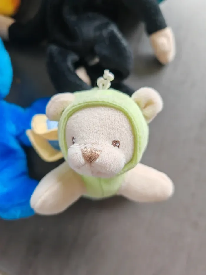 Gros lot de peluches - photo numéro 2