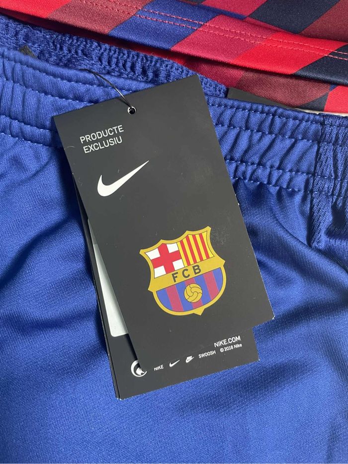 Ensemble Jogging et t-shirt Nike taille XS - photo numéro 7