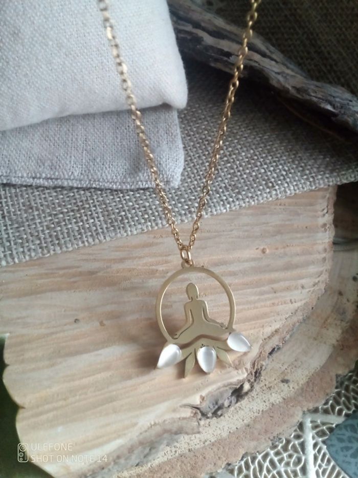 Collier sélénite féminin sacré - photo numéro 3