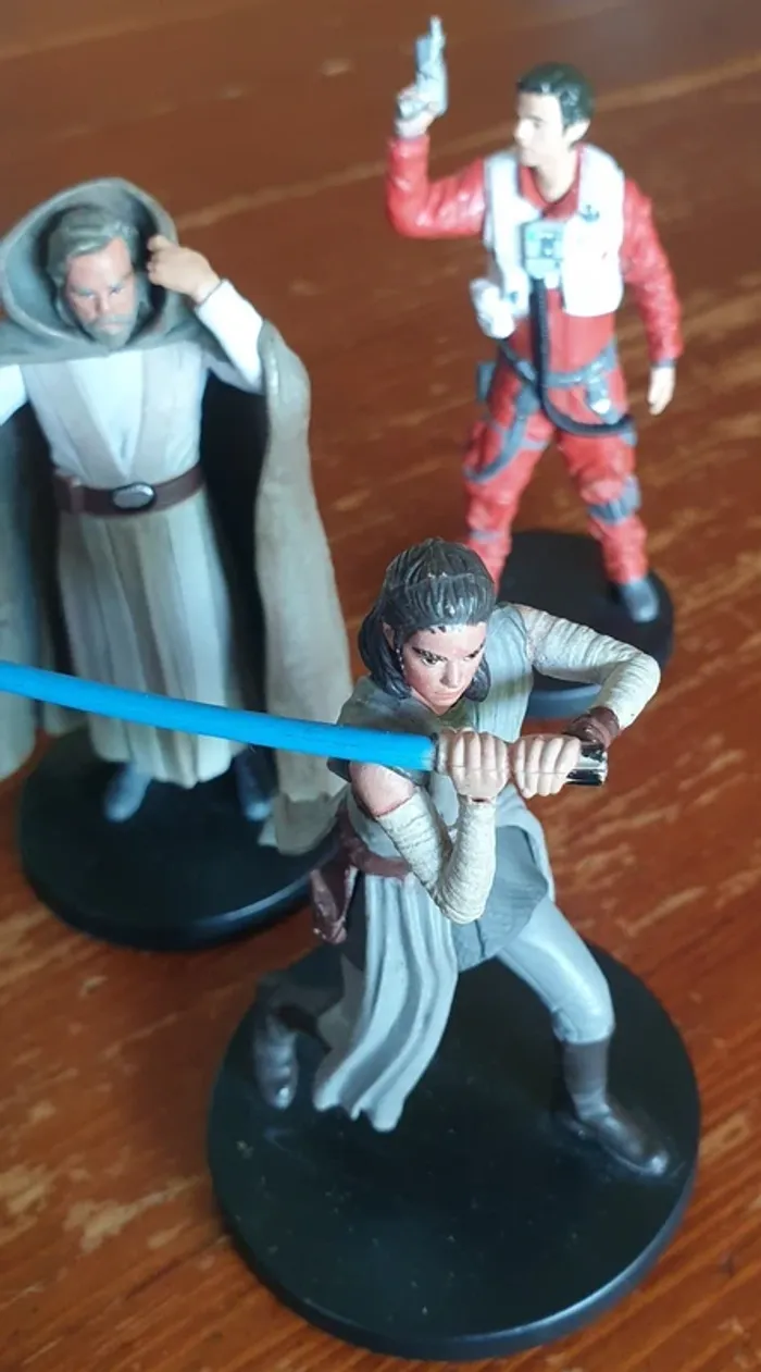 Lot 9 figurines Star Wars Disney - photo numéro 4