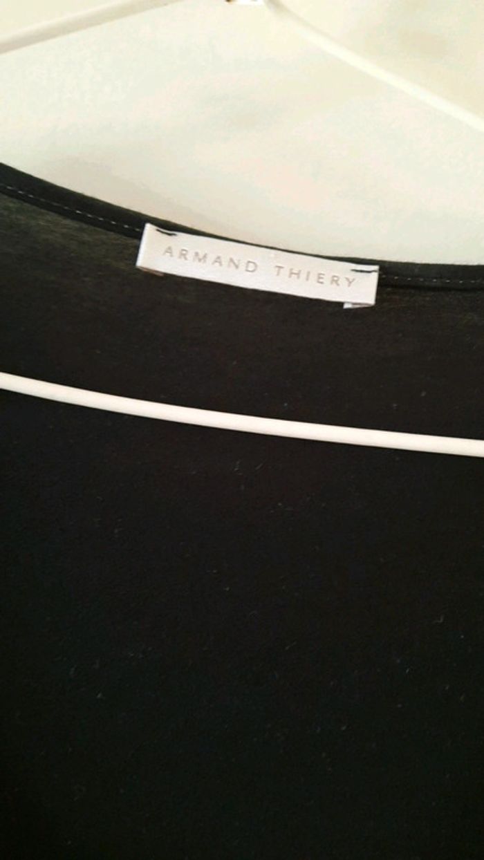 Robe Armand Thierry - photo numéro 4