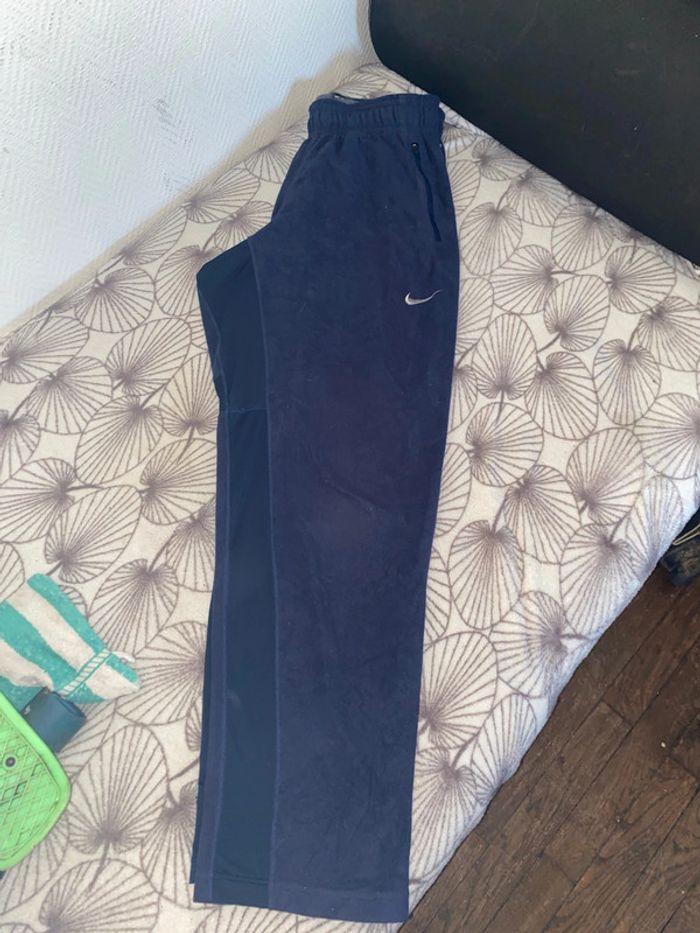 Jogging nike taille L bleu fonce - photo numéro 2