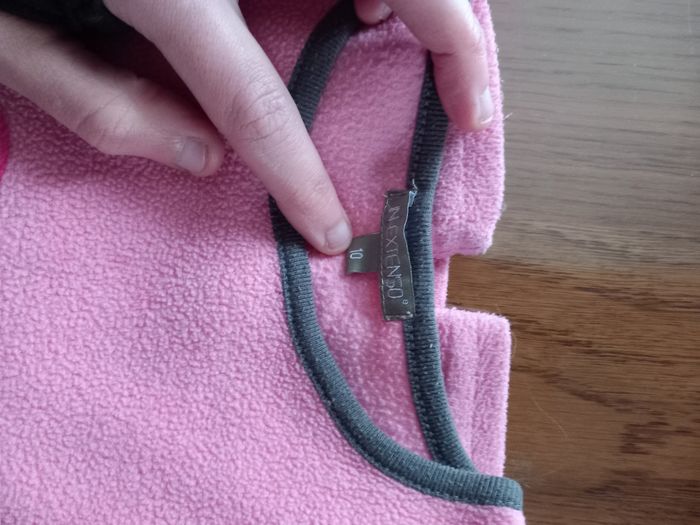 Lot 4 pulls et polaires (10 ans) - photo numéro 9