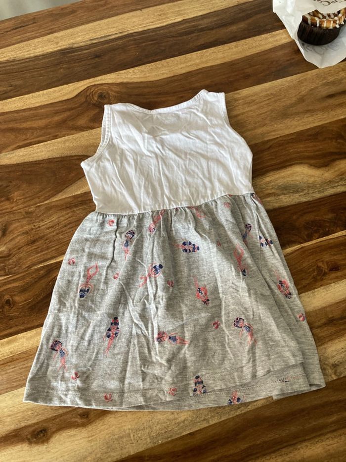 Robe 4 ans - photo numéro 5