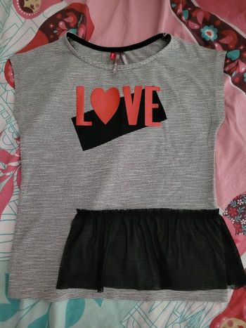 Neuf sans étiquette T shirt manches courtes orchestra taille 4 ans