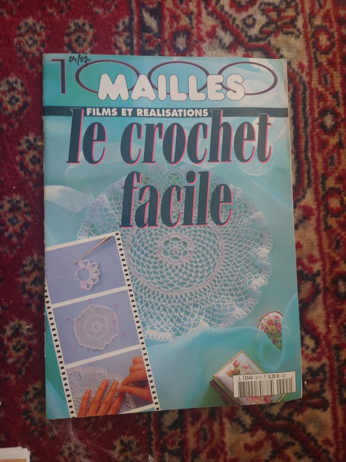 Livres et magasines crochet/arts du fil - photo numéro 2