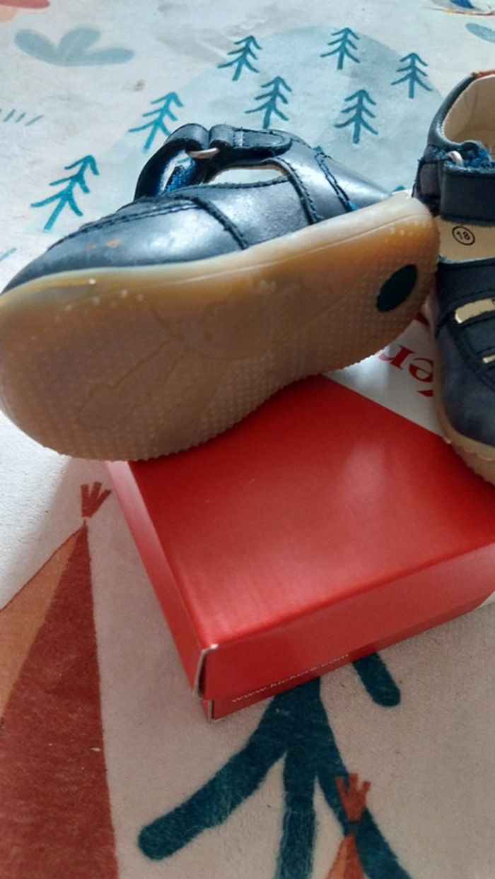 Chaussure taille 18 - photo numéro 5