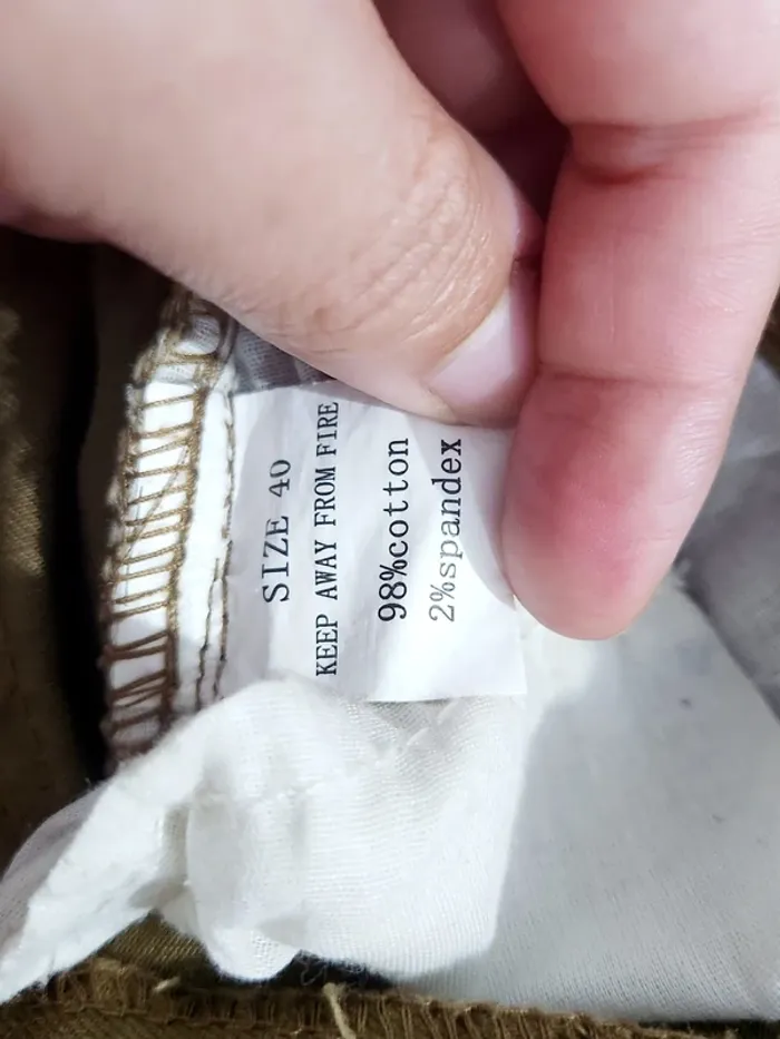 Pantalon slim kaki taille 40 à clous bronze - photo numéro 6