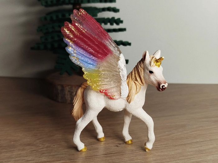 Schleich Figurine Animal imaginaire Bayala jeune licorne Pégase - photo numéro 2