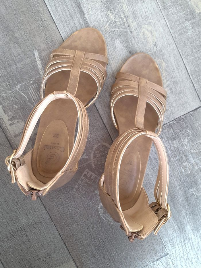 Escarpins / Sandales à talon compensé et à brides - Casual by Gémo - photo numéro 6