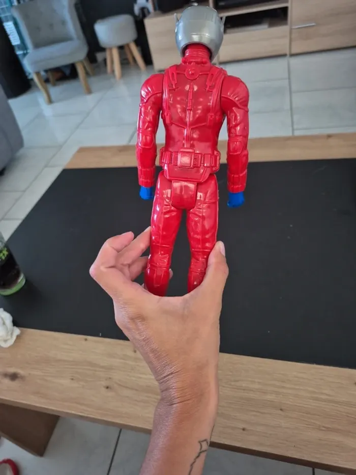 Figurine ant man - photo numéro 3