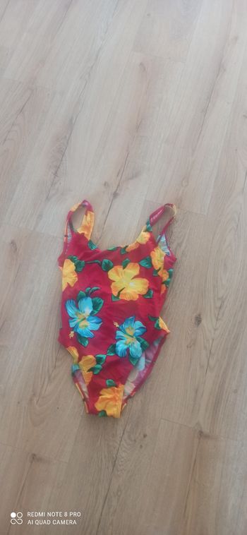 Maillot de bains t. 40