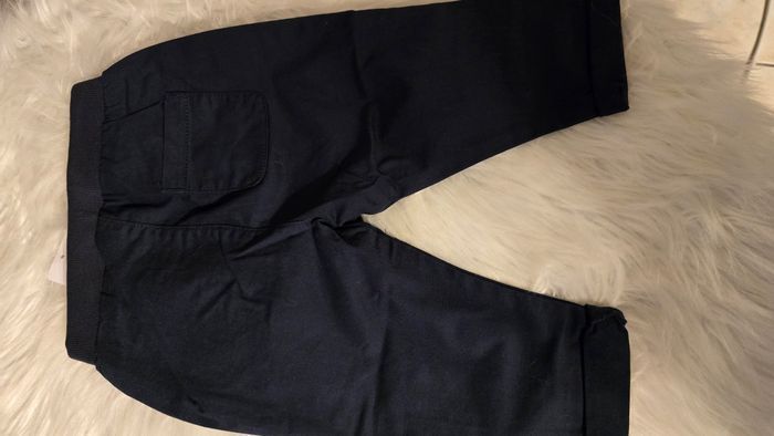 Neufs (non portés) 💙🤩.ensemble teeshirt mc et pantalon 18mois garçon 🤩💙 - photo numéro 5