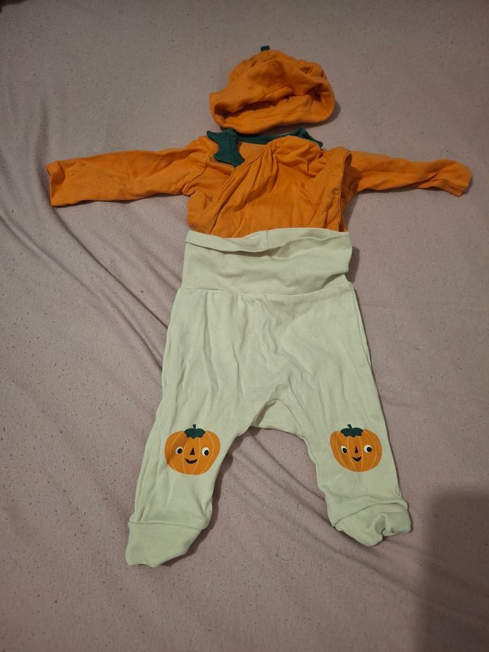 Ensemble bébé Halloween - photo numéro 3