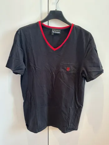 T-shirt col V The Kooples