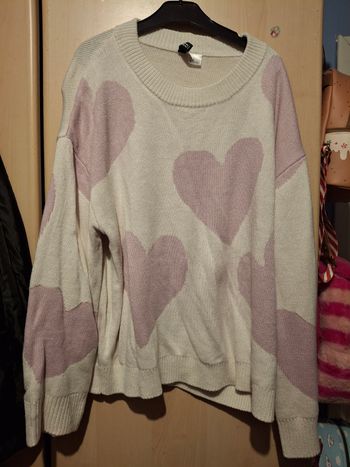 Pull blanc et violet à cœurs H&M taille L