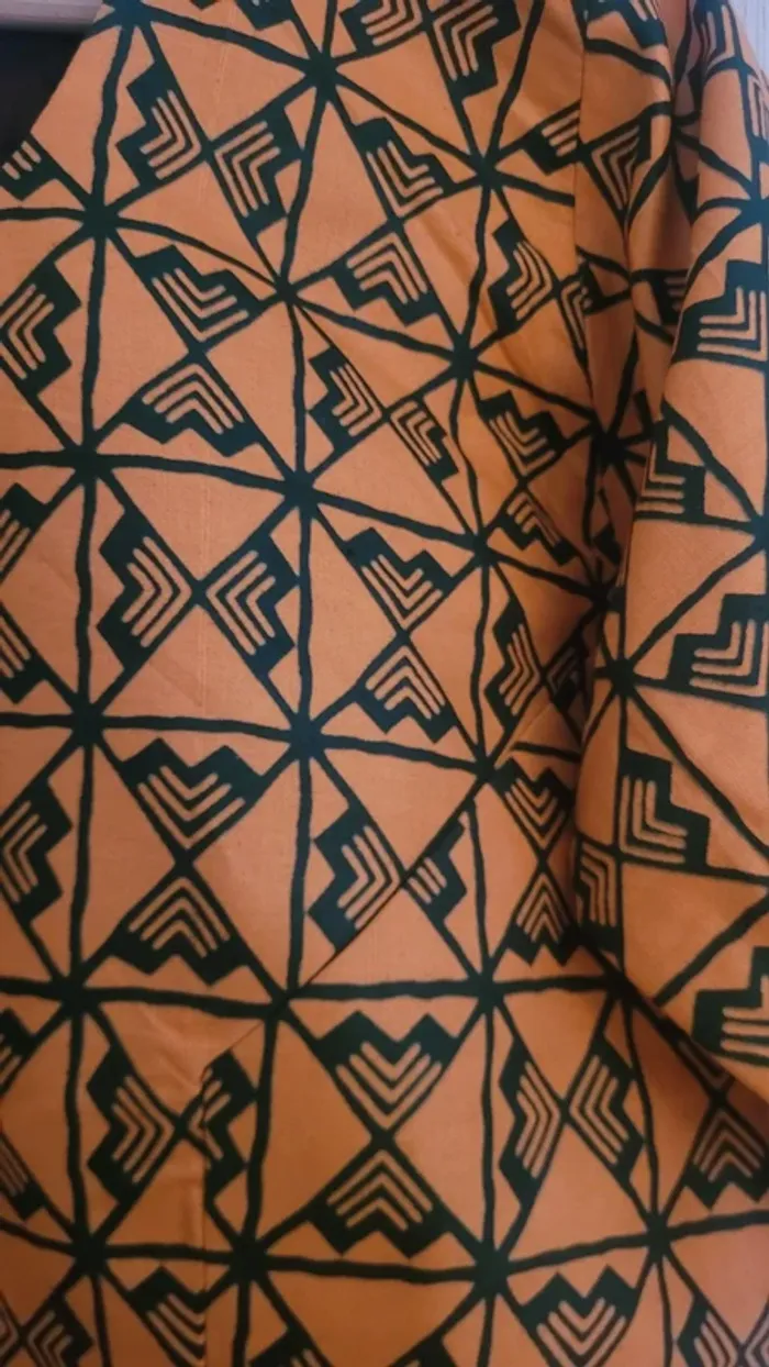 Robe mi-longue en wax - photo numéro 5