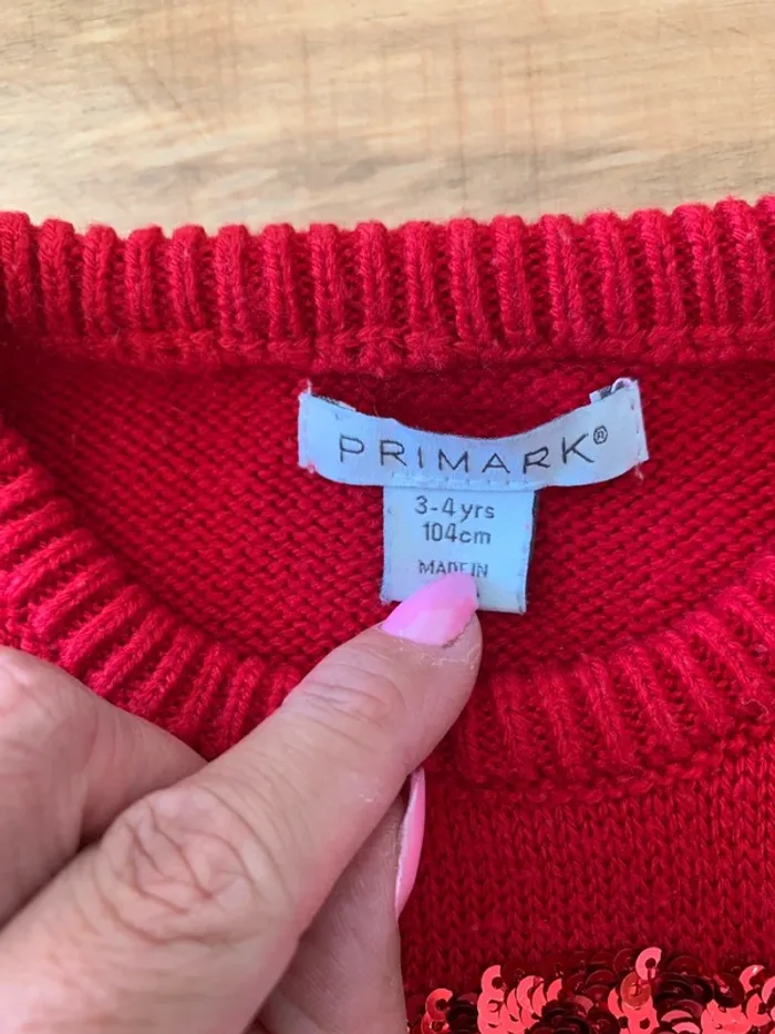 Pull de Noël sequins primark taille 3/4 ans - photo numéro 3
