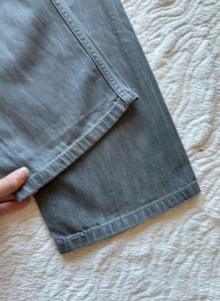 Jean Levi’s homme gris 511 gris coupe regular straight droit taille M/L W28/29 - photo numéro 10