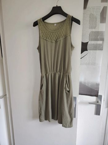 Robe sans marque M