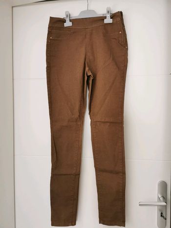 Jeagging  taille 38