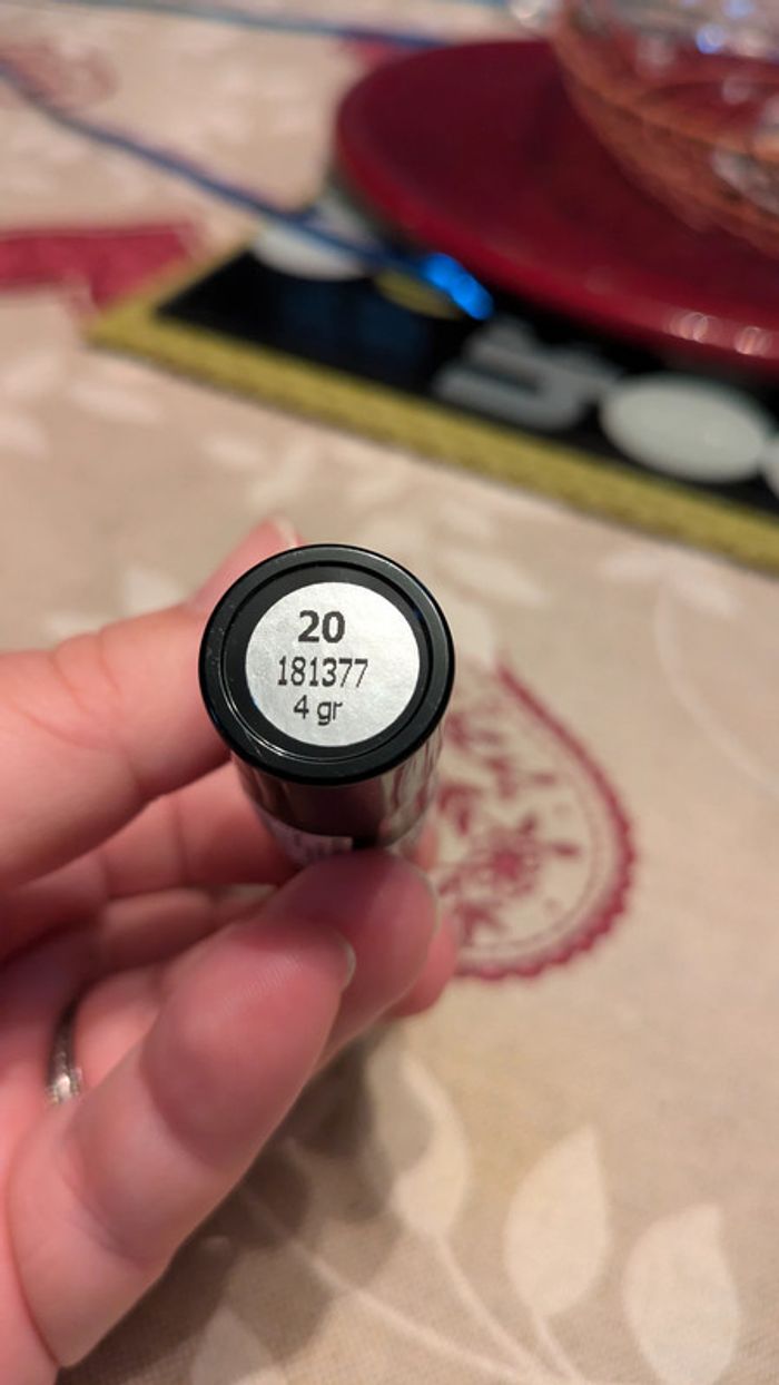 Rouge à lèvres - photo numéro 3