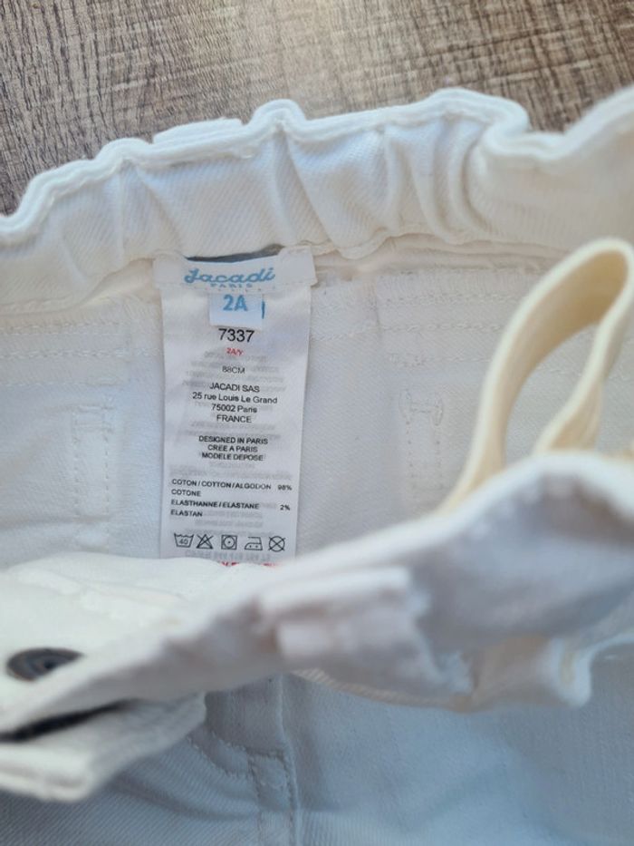 Jean blanc Jacadi neuf 2 ans / 88 cm - photo numéro 2