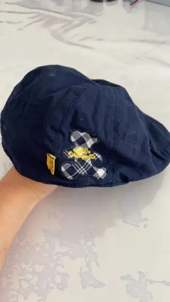 Casquette 12/18 mois