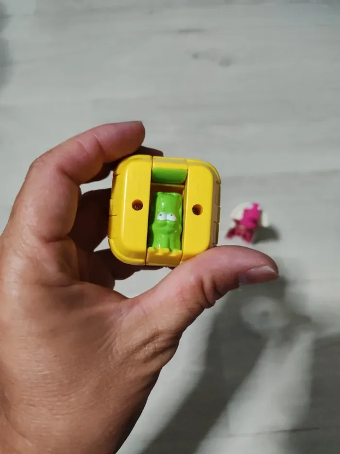 Figurine Transformers McDonald's - photo numéro 7