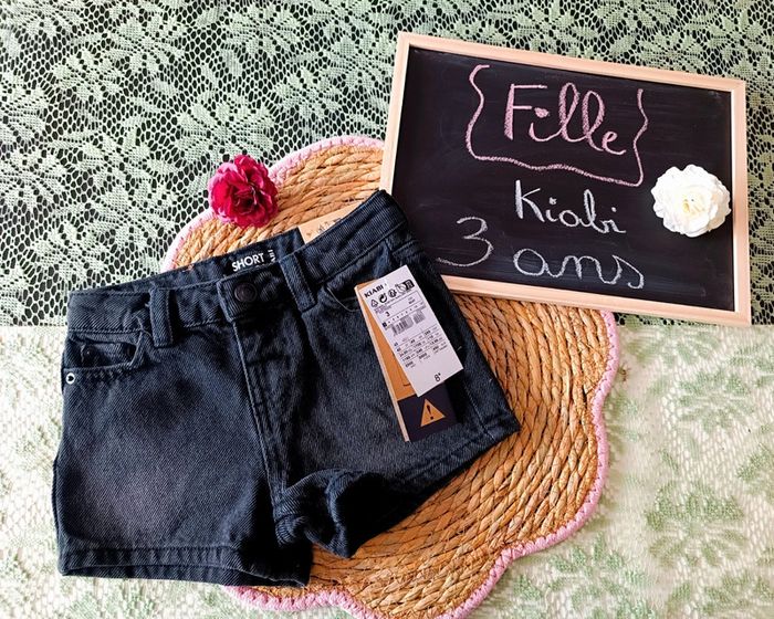 Short en jean noir