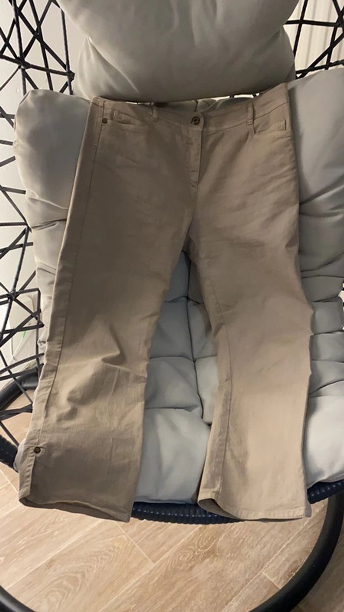 Pantalon 3/4 femme taille 40