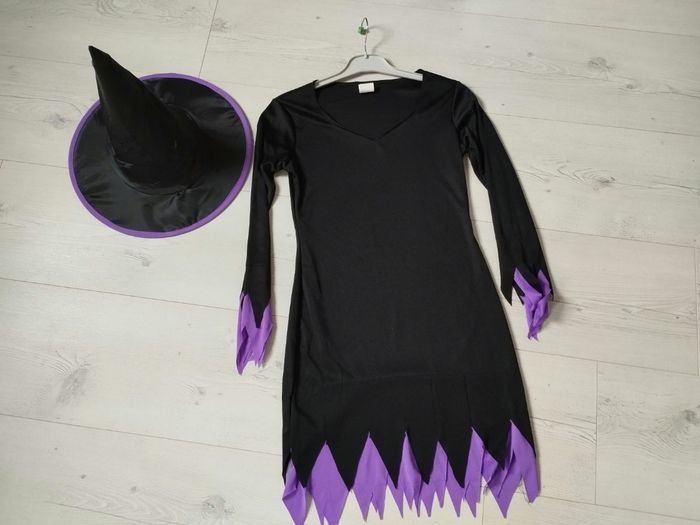 Robe sorcière et chapeau
