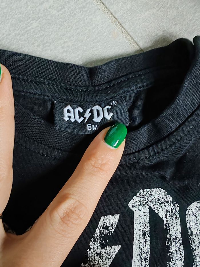 T-shirt AC DC rock 6m - photo numéro 2