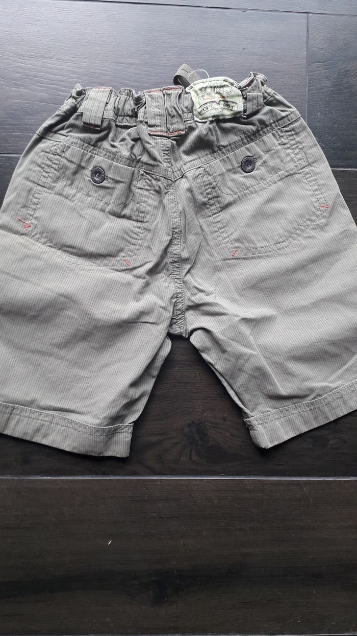 Short bermuda - photo numéro 3