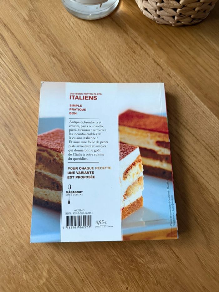 Livre de recettes 200 plats italiens Marabout - photo numéro 3