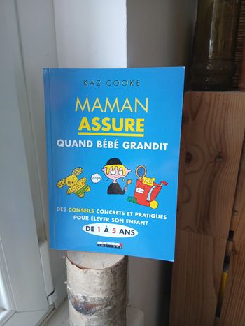 Maman assure quand bébé grandit