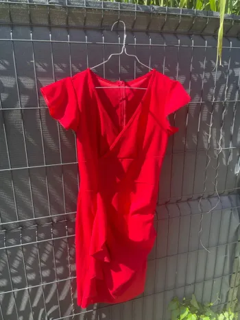 Robe rouge manches papillon – SHEIN – Taille XS