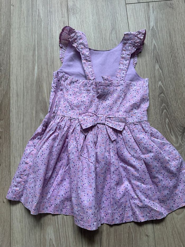 Jolie robe - photo numéro 2