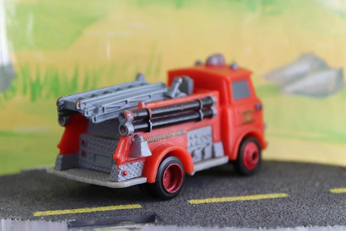 Disney Pixar cars Red - photo numéro 5